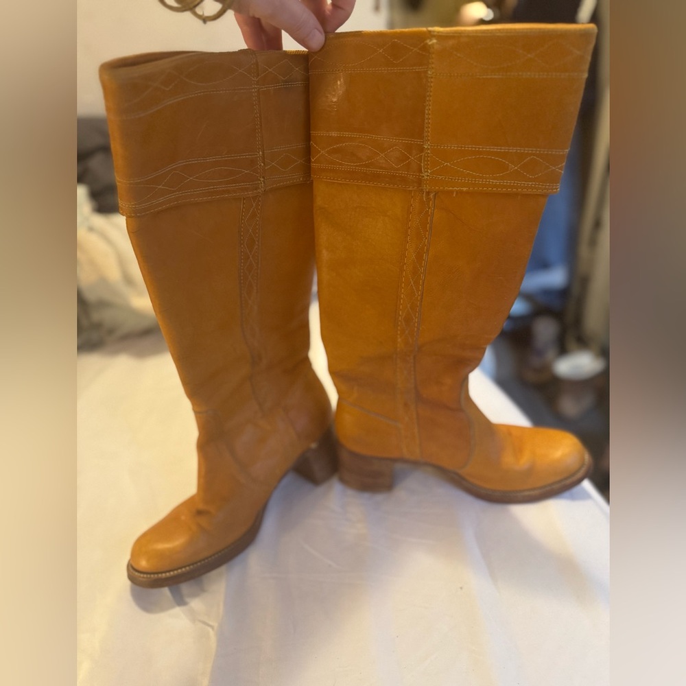 Vintage Frye 70s Campus Boot, Foldover Style - Picture 3 of 16